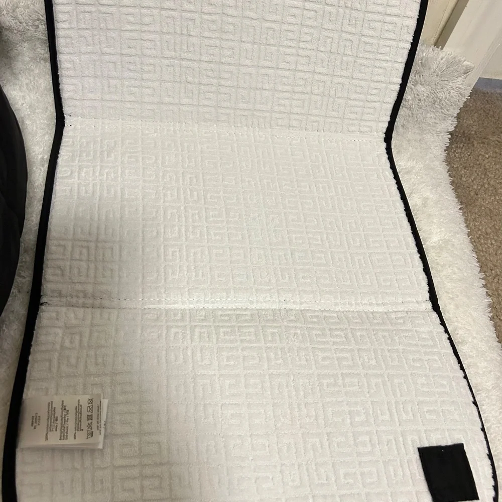 Givenchy Padded Nylon Changing Diaper Bag/Travel Duffel Bag Black & Mat